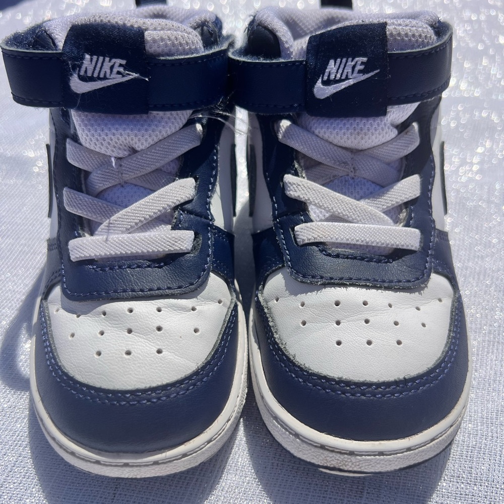 Nike Kids' Navy and White Sneakers